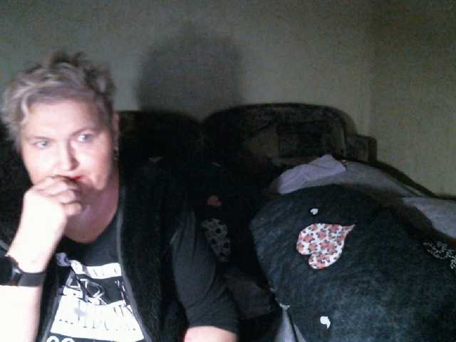 Lana0005's BongaCams show and profile