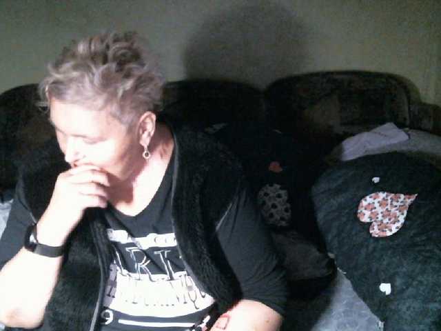 Lana0005's BongaCams show and profile