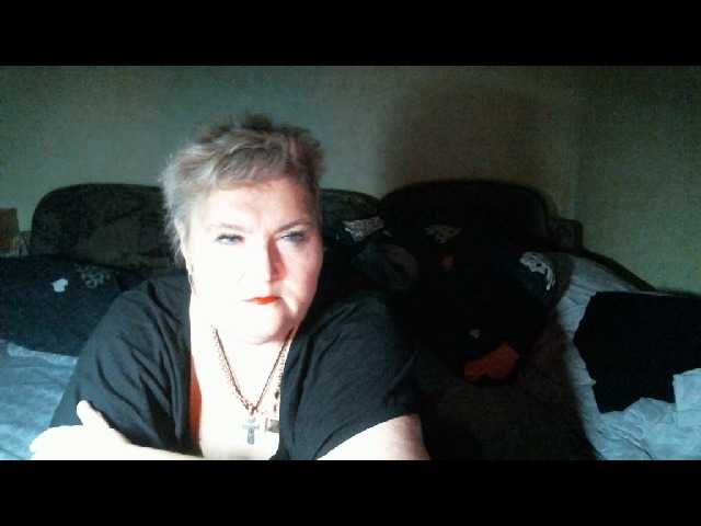 Lana0005's BongaCams show and profile