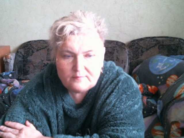 Lana0005 — Hello everyone) I don't have a free show, we look at the menu or Privat))