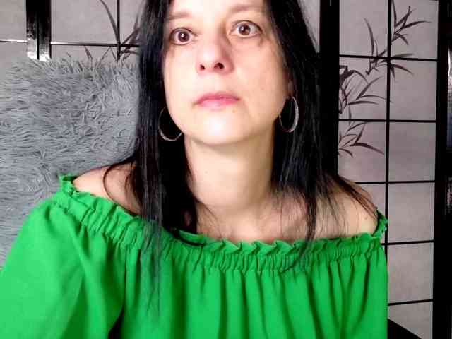 SweetLongLips webcam