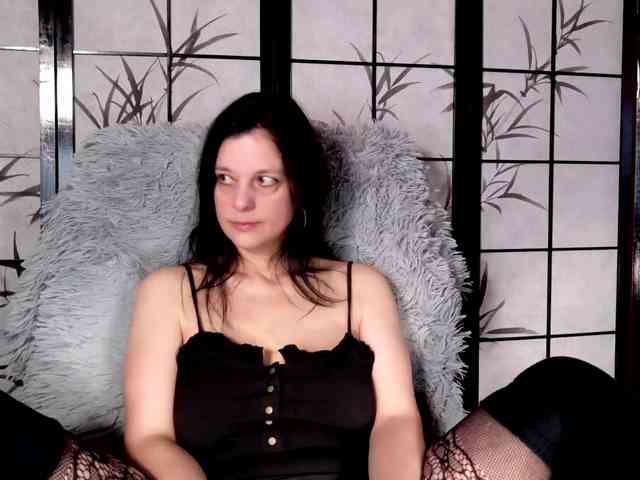 SweetLongLips webcam