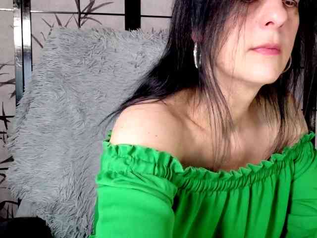 SweetLongLips webcam