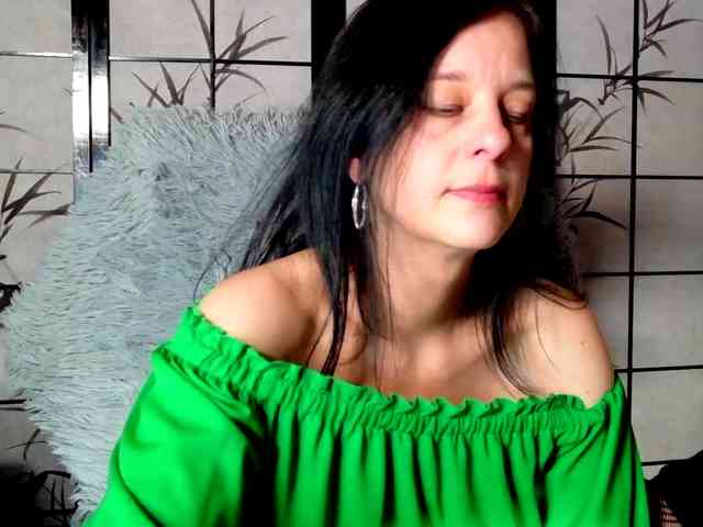 SweetLongLips webcam