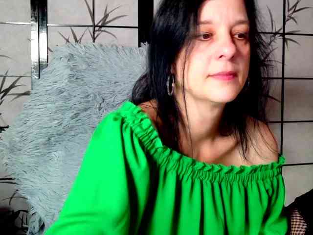 SweetLongLips webcam