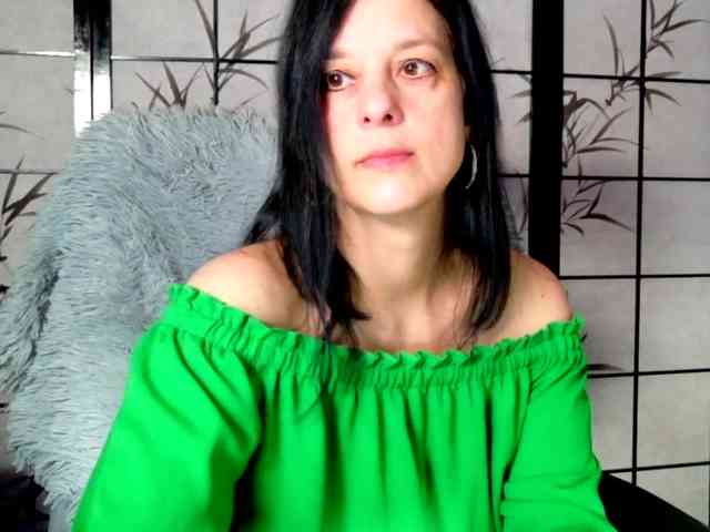 SweetLongLips webcam