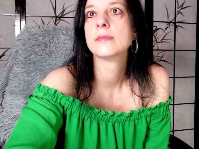 SweetLongLips webcam