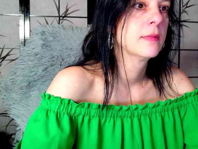 SweetLongLips webcam