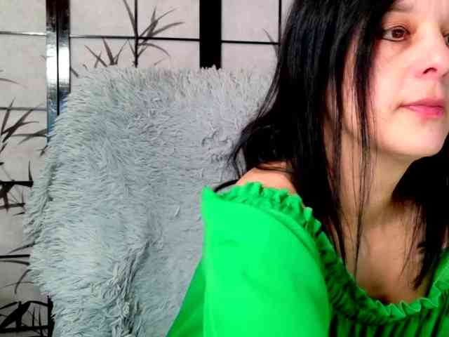 SweetLongLips webcam