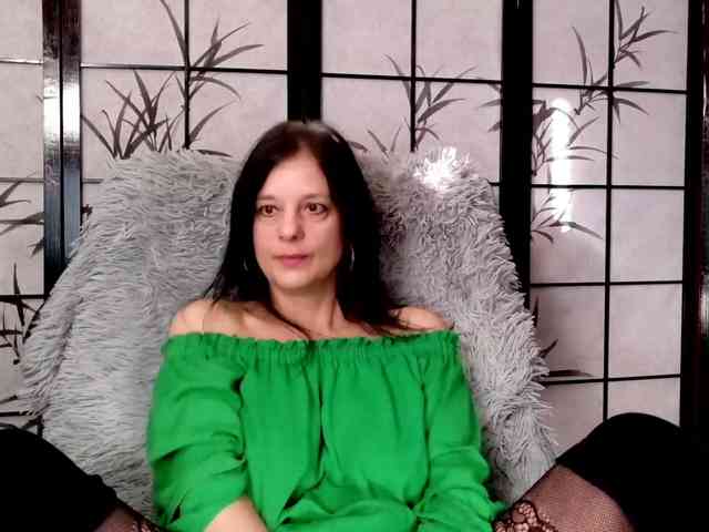 SweetLongLips webcam