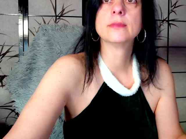 SweetLongLips webcam