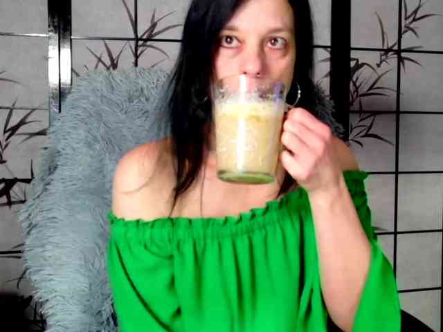 SweetLongLips webcam