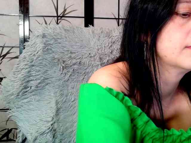 SweetLongLips webcam