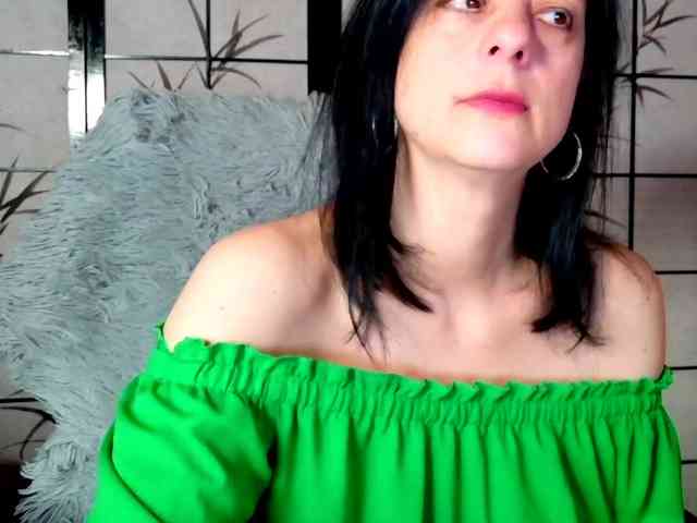 SweetLongLips webcam