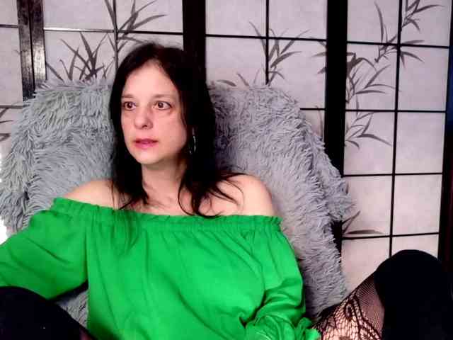 SweetLongLips webcam