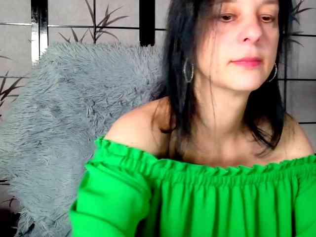 SweetLongLips webcam