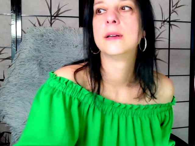 SweetLongLips webcam