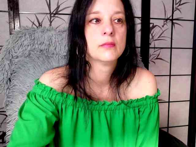 SweetLongLips webcam