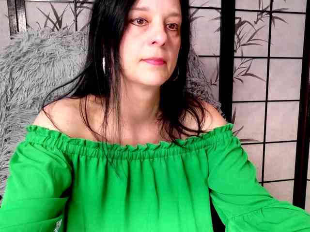 SweetLongLips webcam