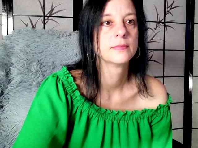 SweetLongLips webcam