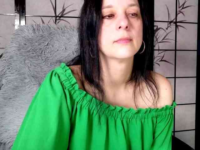 SweetLongLips webcam