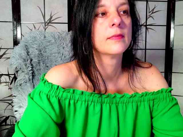 SweetLongLips webcam