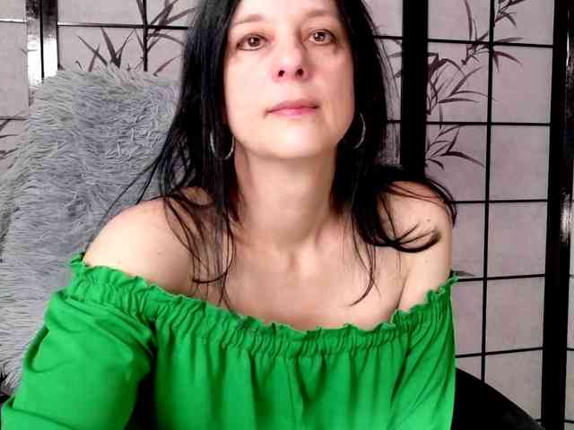 SweetLongLips webcam