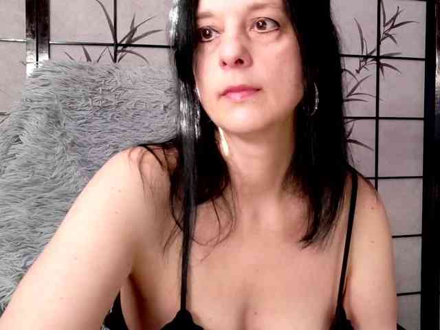 SweetLongLips webcam