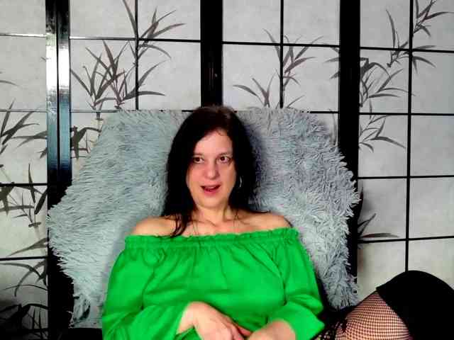 SweetLongLips webcam