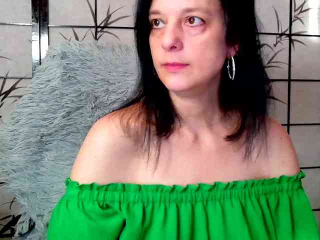 SweetLongLips webcam