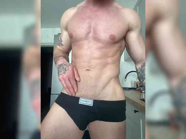 redevil3005 Live Webcam on BongaCams