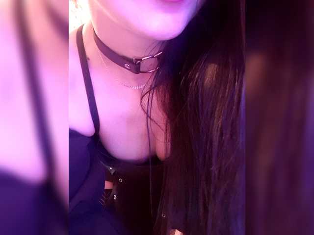 SexyQueen333's BongaCams show and profile