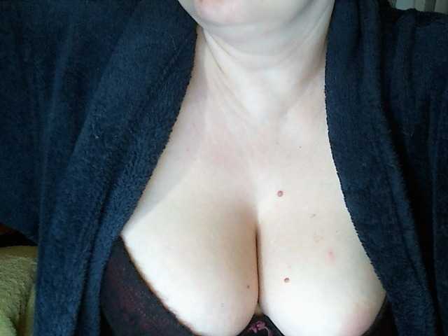 lina2111 live sex show