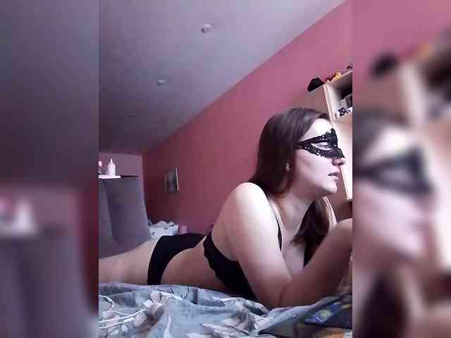 Urania33 Live Webcam on BongaCams