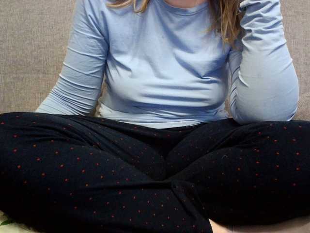 Sevilay's BongaCams show and profile