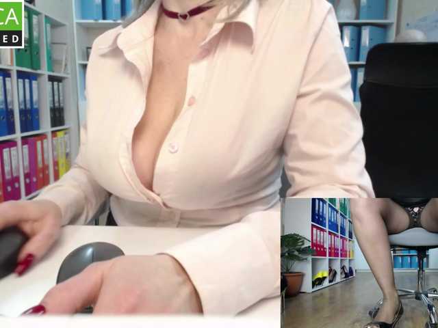 legsoffice's BongaCams show and profile