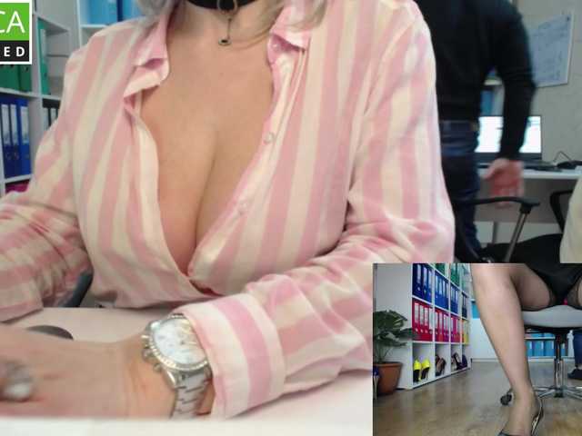 legsoffice's BongaCams show and profile