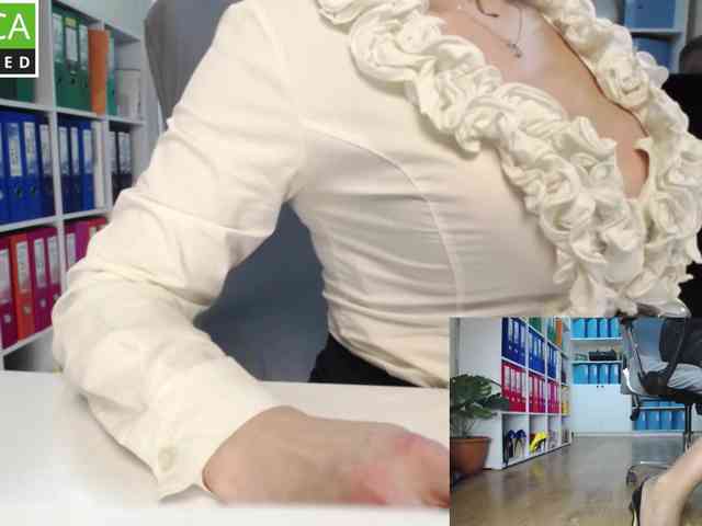 passionate_blonde webcam