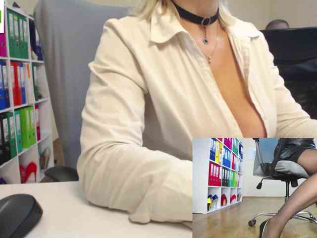 passionate_blonde webcam