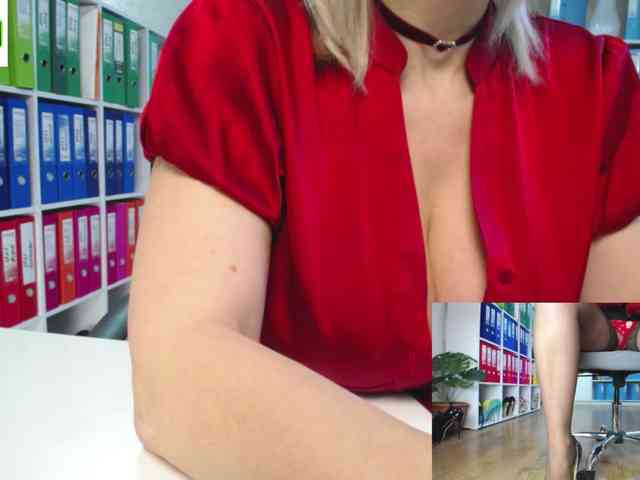 passionate_blonde webcam