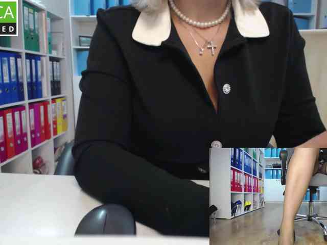 passionate_blonde webcam