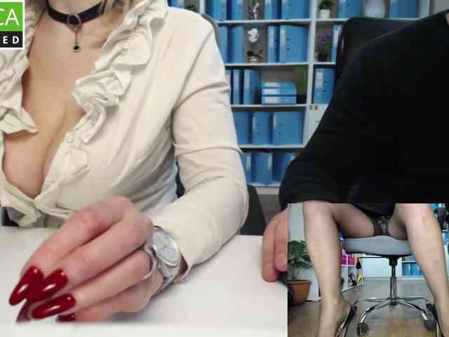 passionate_blonde webcam