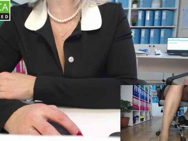 passionate_blonde webcam