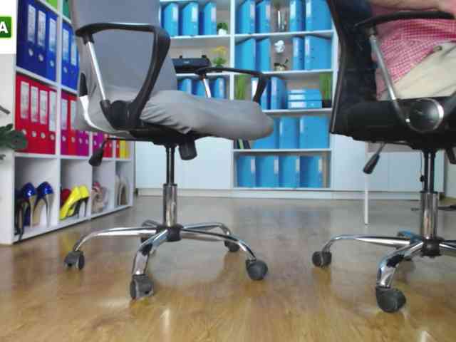 passionate_blonde webcam