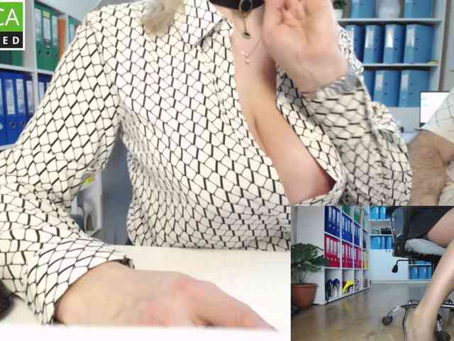 passionate_blonde webcam