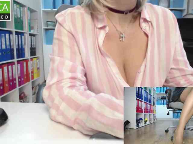 legsoffice Live Webcam on BongaCams