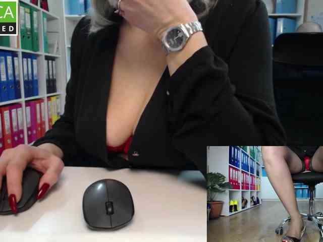 passionate_blonde webcam