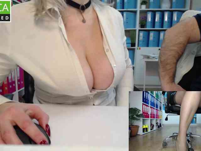 passionate_blonde webcam