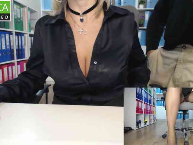 passionate_blonde webcam