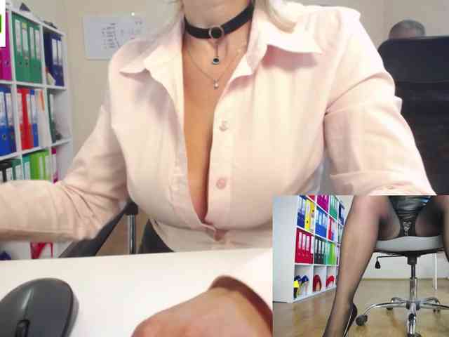 passionate_blonde webcam